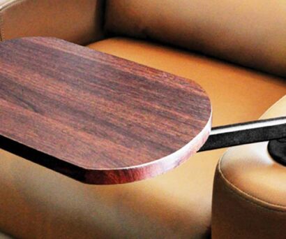 Swivel table